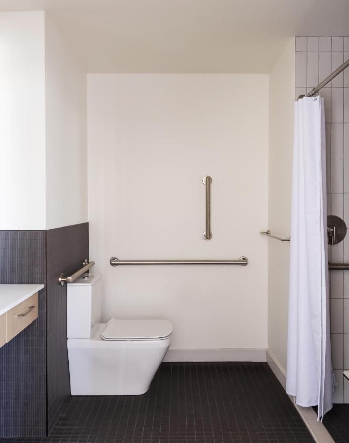 Roost Detroit Aparthotel Екстериор снимка